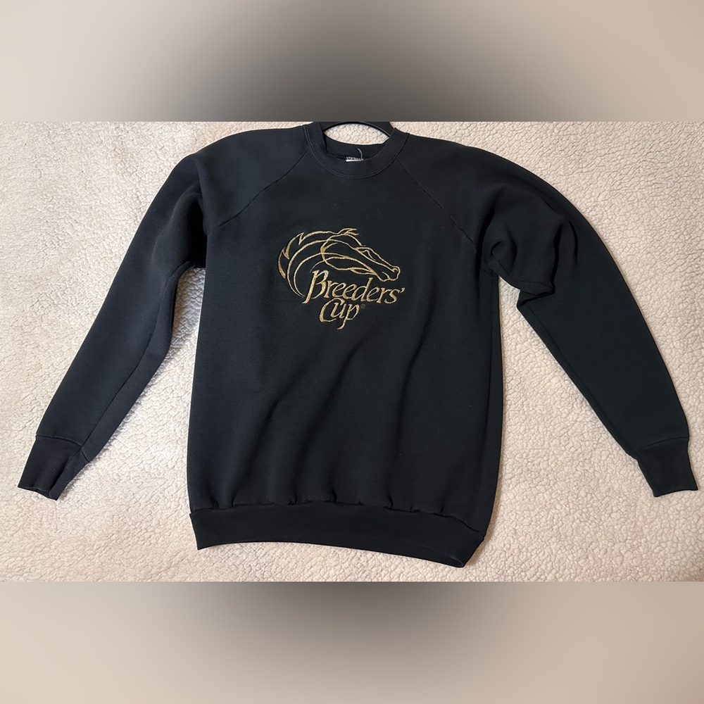 Vintage late 80’s-early 90’s Black sweatshirt gold embroidered Breeders’ Cup XL